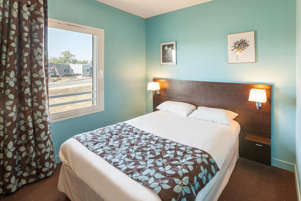 Hotel Alienor Langon  Rom bilde